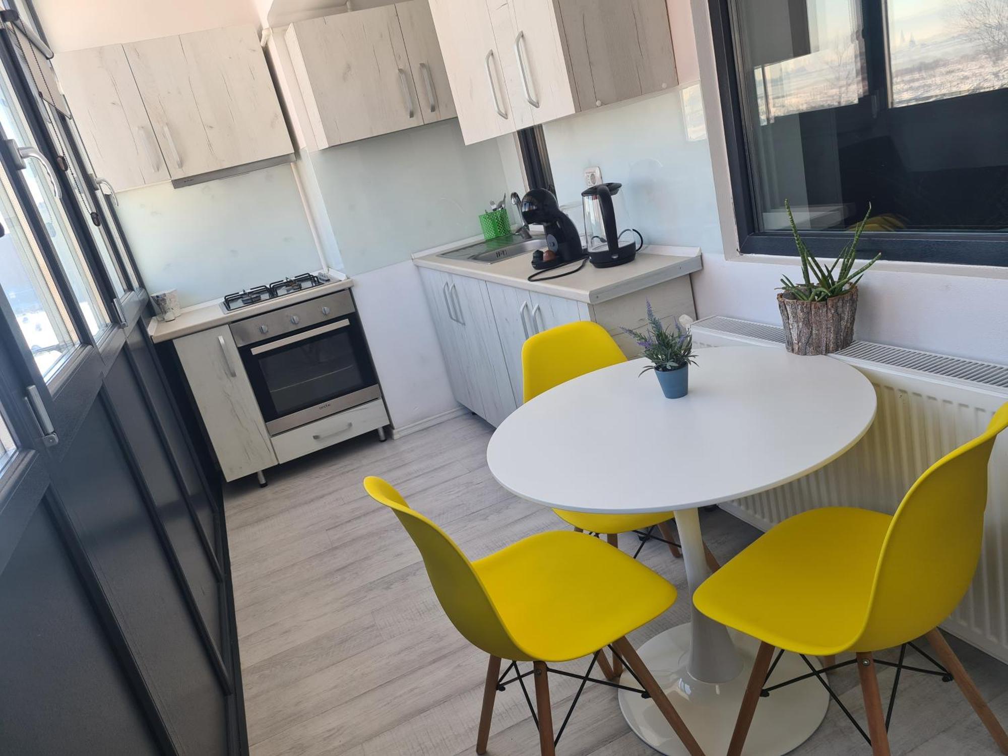 Mall Luxury Apartments Бакэу Экстерьер фото